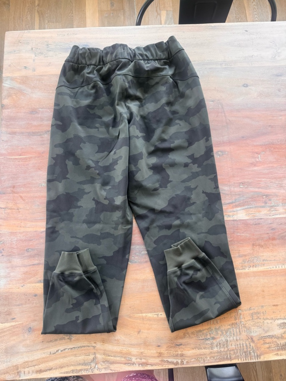Lululemon On the Fly joggers lot of 5. Size 6 - Picture 8 of 15